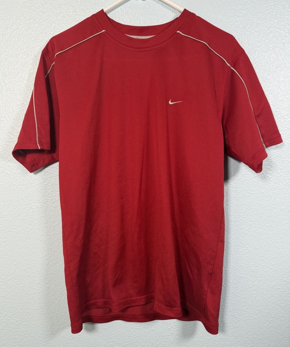 Vintage Nike Men’s Red Dri-FIT Athletic Shirt Large Y2K Swoosh Running 2000s